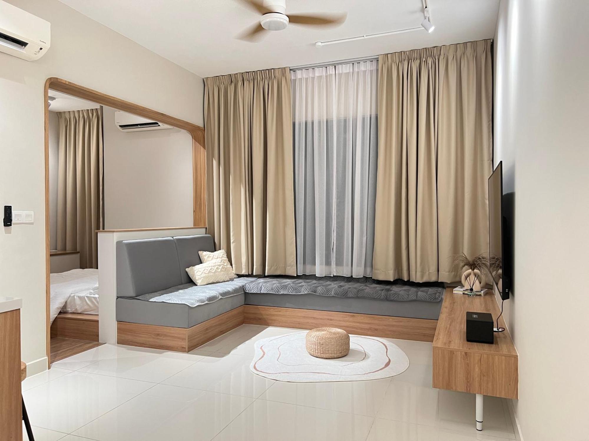 Nordic Minimalist Getaway Apartment Kajang